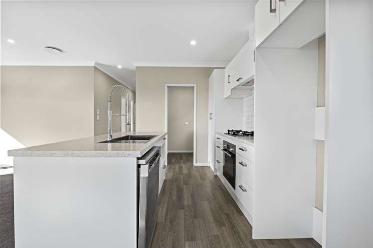 7 Manatu Lane Inglewood_5