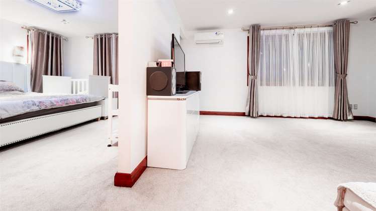 12 Fairhill Place Flat Bush_17