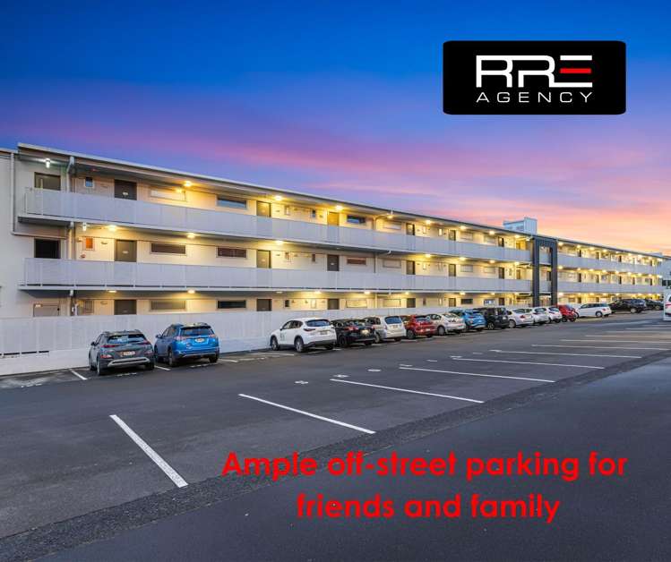 Apt 115/17 Link Crescent Stanmore Bay_17