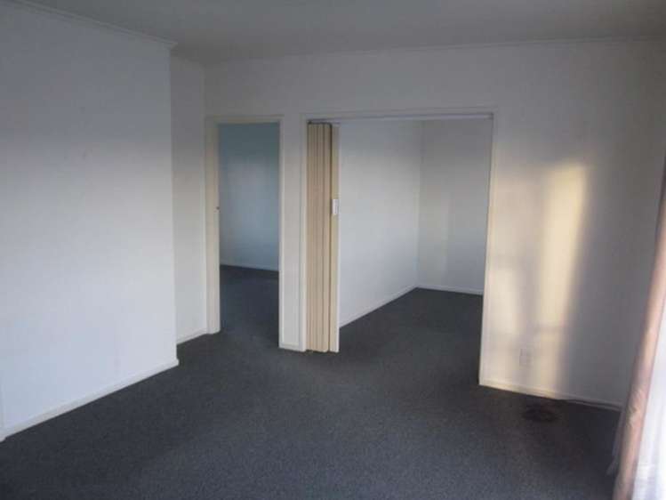 6 Cruickshank Crescent Meadowbank_4