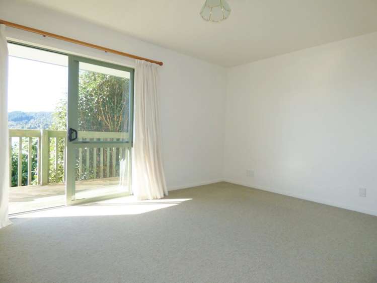 9 Whiteley Place Taharoa_10