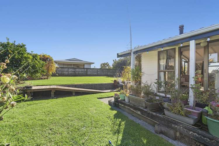5 Camellia Avenue Bell Block_19