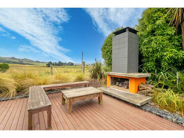 1435 Coast Road Karitane_3