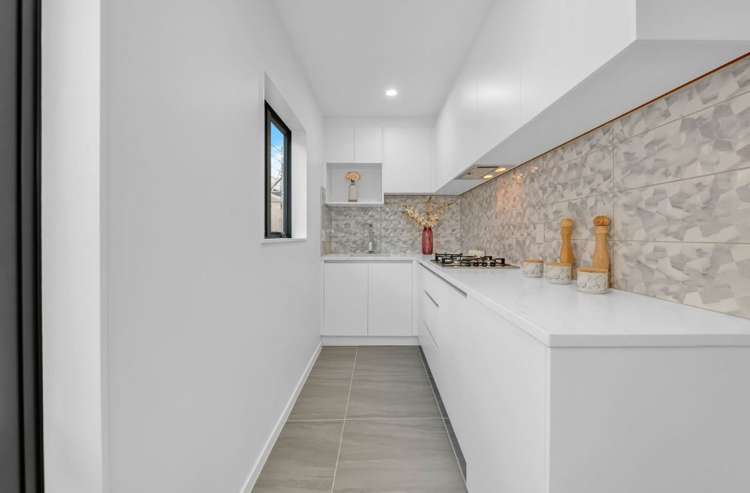 84b Hutchinsons Road Bucklands Beach_16