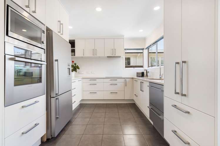 72 Glenvar Road Torbay_5