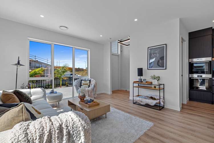 37 Tipu Crescent Wainui_9