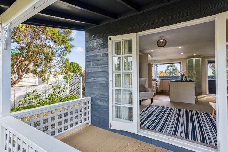 12 Hicks Crescent Waikanae Beach_5