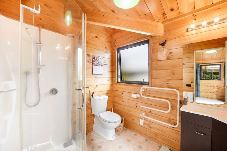 18 Selbourne Avenue Richmond_15