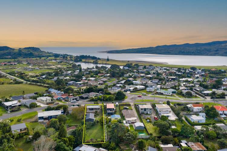 6 Te Hutewai Road Raglan_34