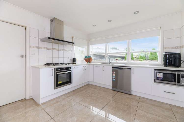 70 Melrose Road Mt Roskill_18