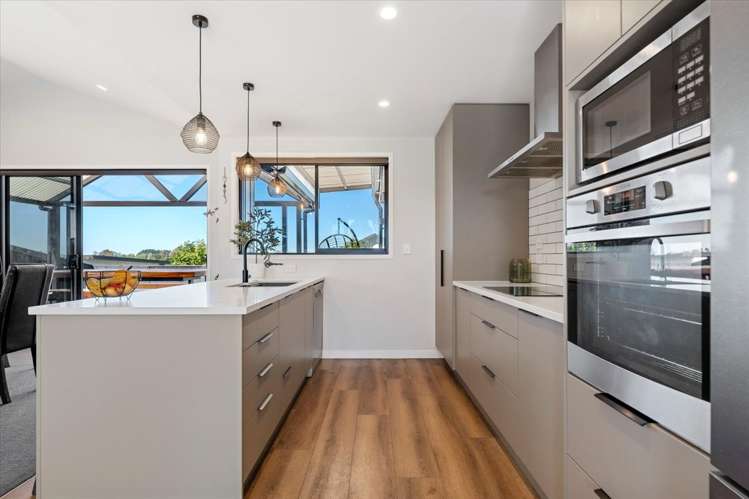 27 Tamihana Avenue Pyes Pa_10