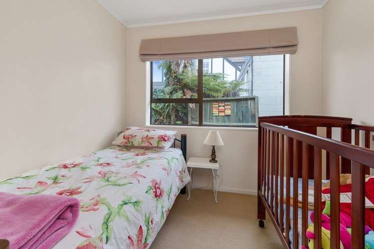 41a Robertson Street Glenholme_14