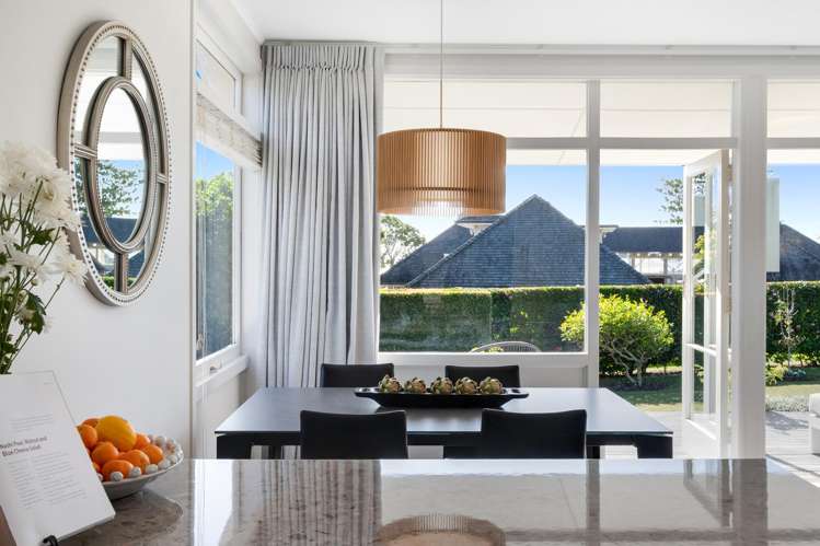 41 Seymour Road Mellons Bay_18