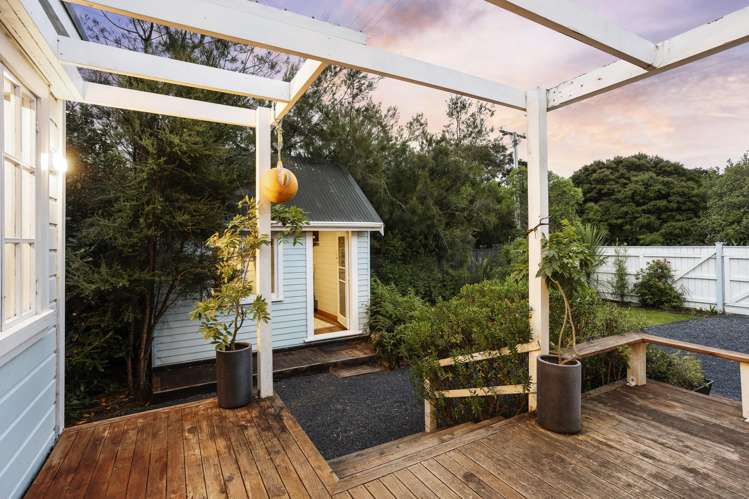 92 Beach Road Long Beach_16