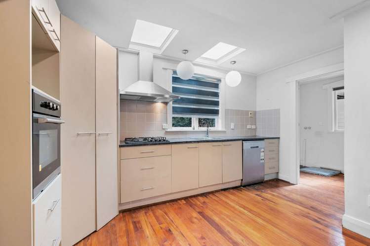 137 St Andrews Road_5