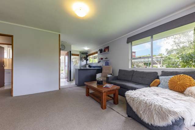 2/57 Fruitvale Road New Lynn_4