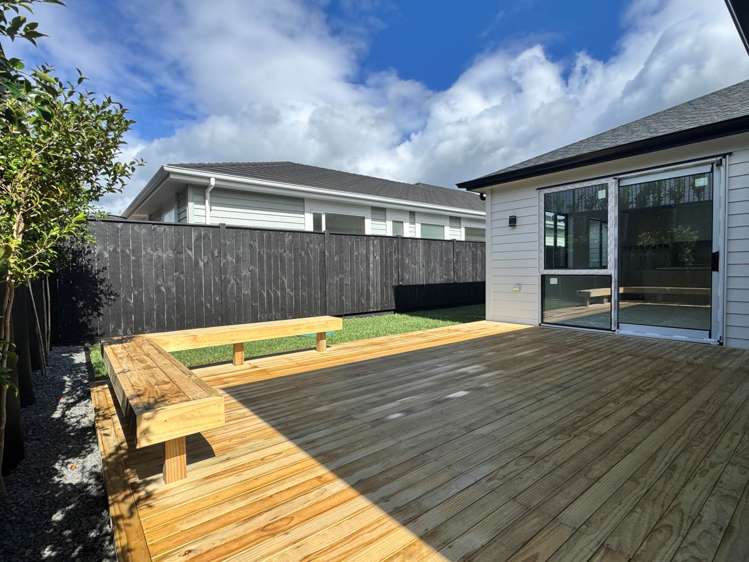 19 Tukutata Crescent Milldale_4