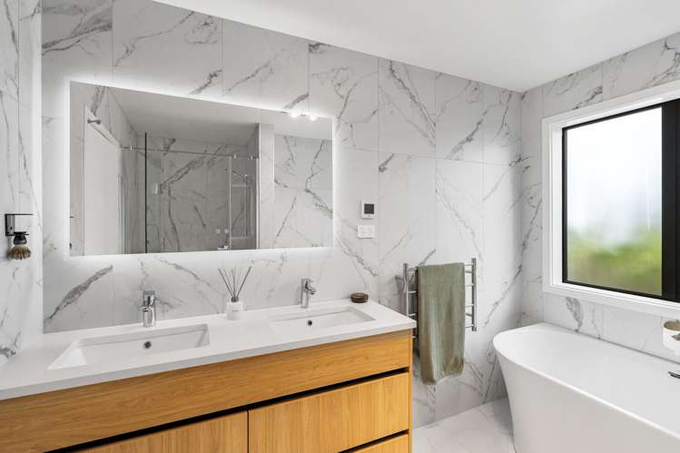 562a Beach Road Rothesay Bay_16