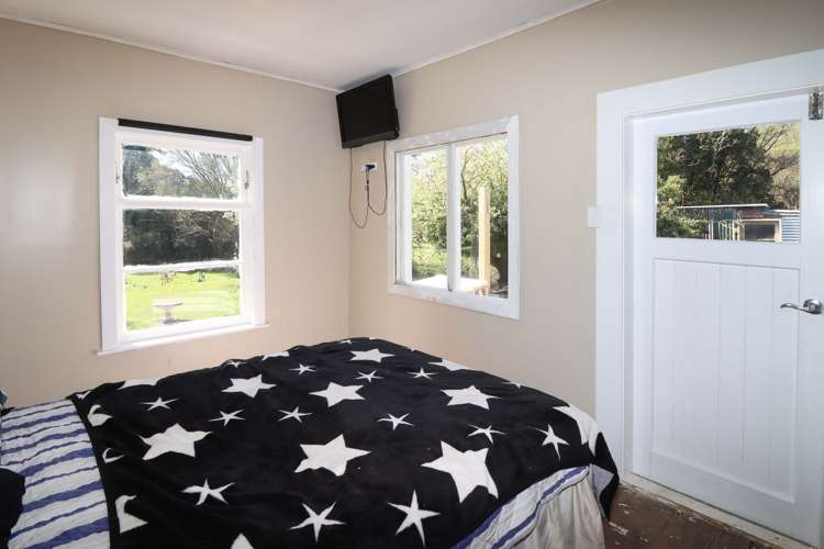 1395 Opaki Kaiparoro Road Mauriceville_6