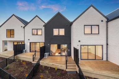14 Molley Green Place_2