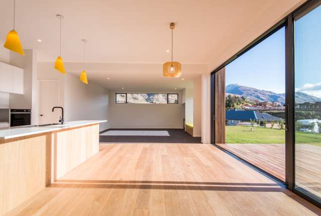 38 Stackbrae Avenue Wanaka_2