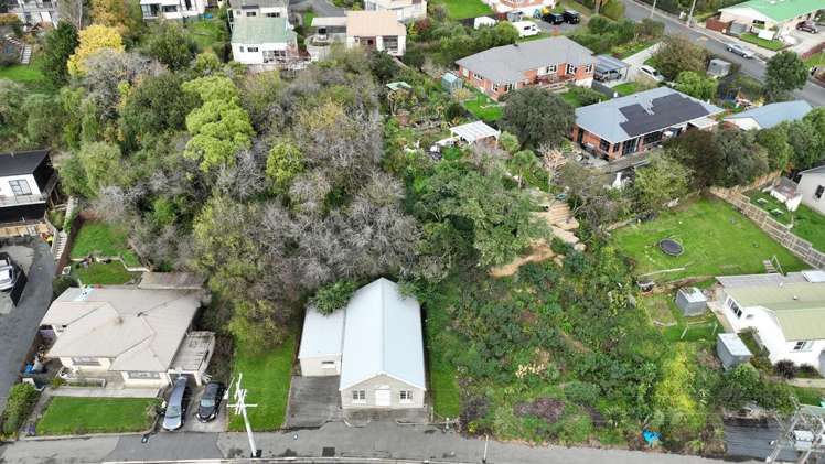 186 Main South Road Green Island_11