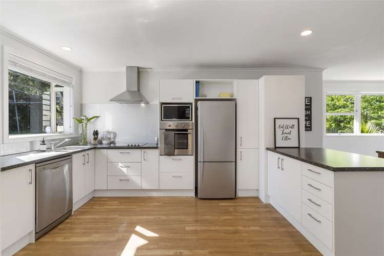 61 Patons Road Howick_12