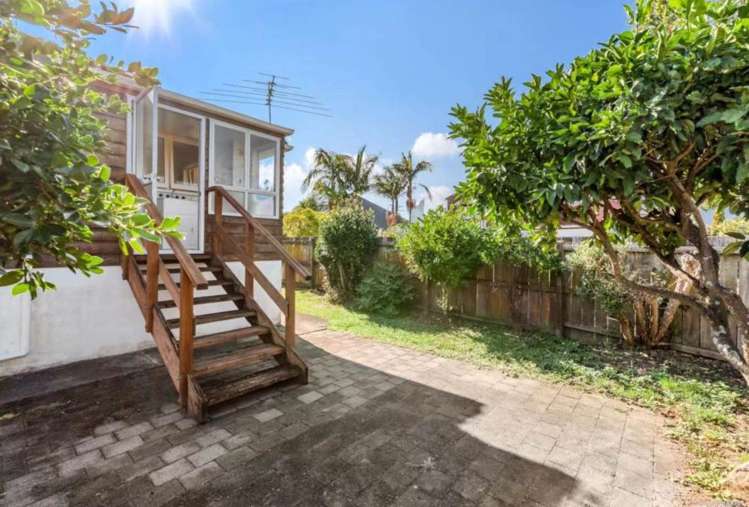 6/34 Lake Pupuke Drive Takapuna_9