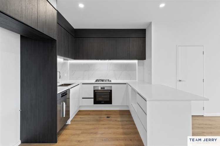 51 Whare Kauri Road Takanini_2