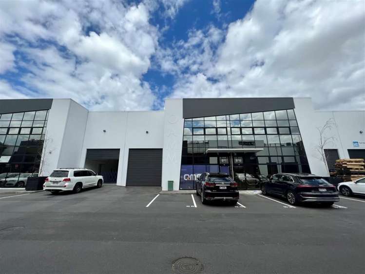 Unit B11 | 930 Great South Road_0