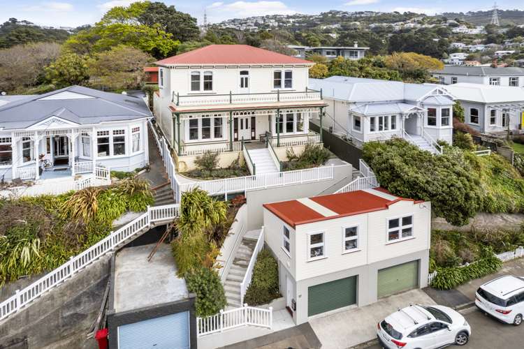 17 Maarama Crescent Aro Valley_1
