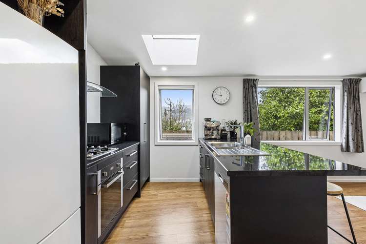 29 Mascot Street Tawa_13