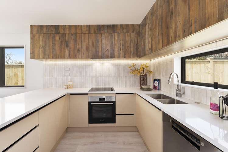 2/31 (Lot1) Tiroroa Avenue_3