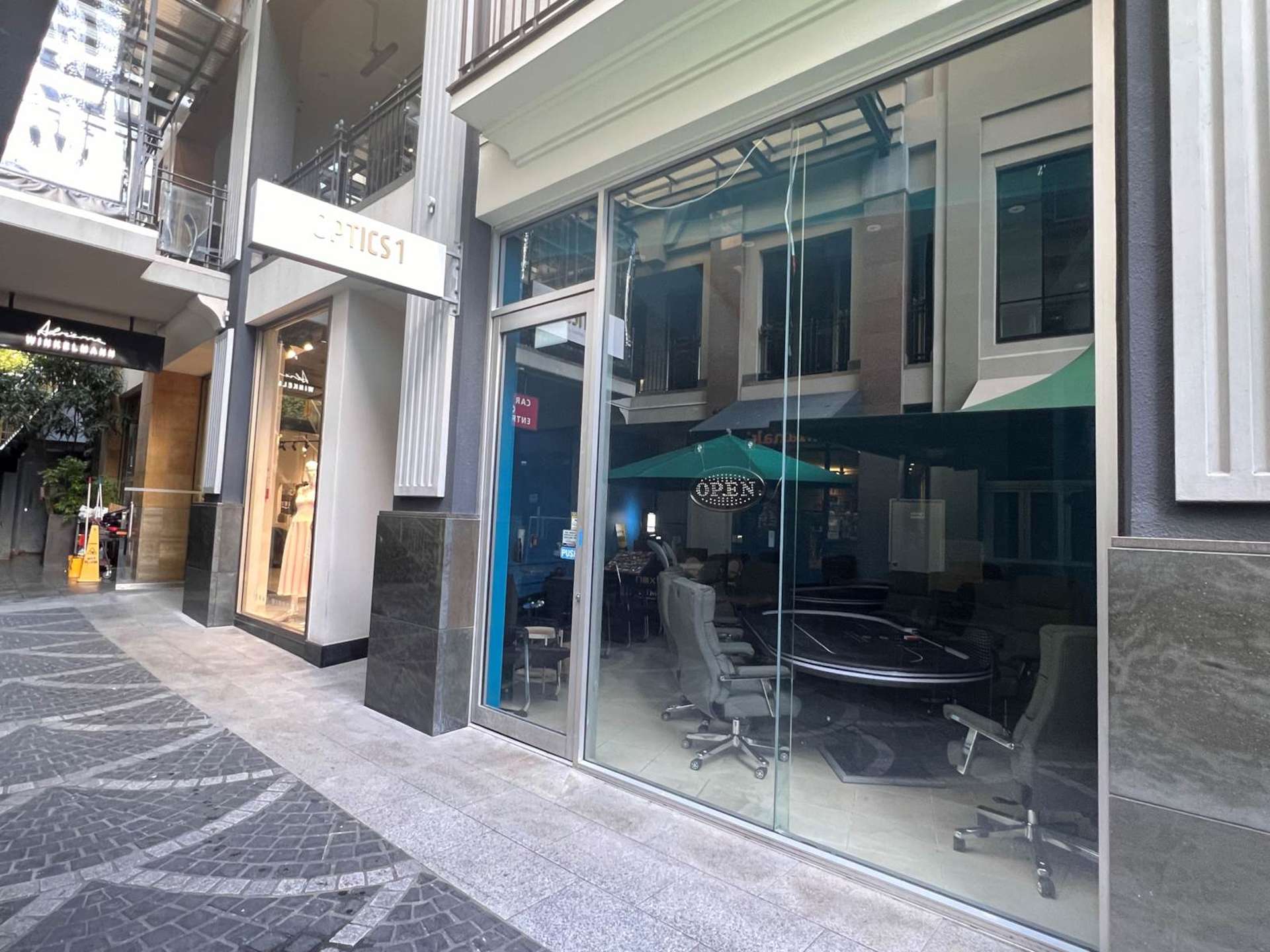 Unit A109/22 Courthouse Lane City Centre_0