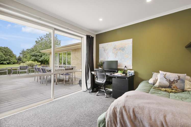 43 Bruces Road Sefton_20