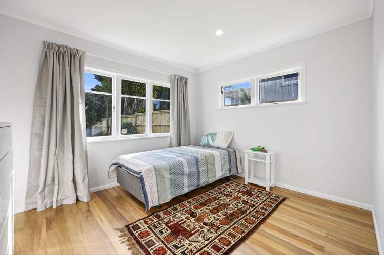 38 Angelo Avenue Howick_14