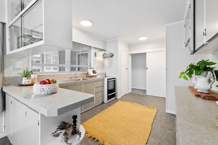 135 Elliot Street Pahurehure_11