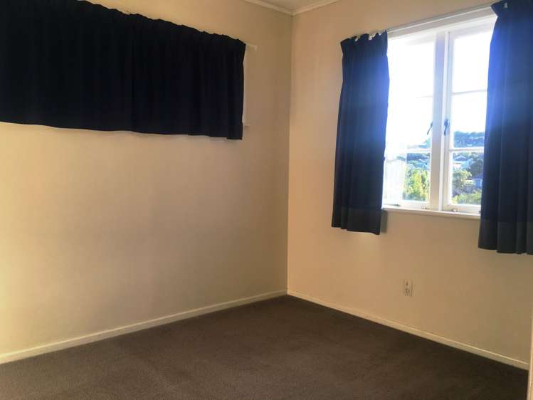 21 Fruitvale Road New Lynn_11