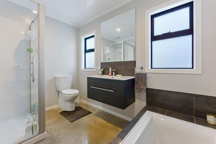 174 Harakeke Road Te Horo_11