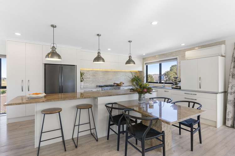 9 Lagoon View Gulf Harbour_11