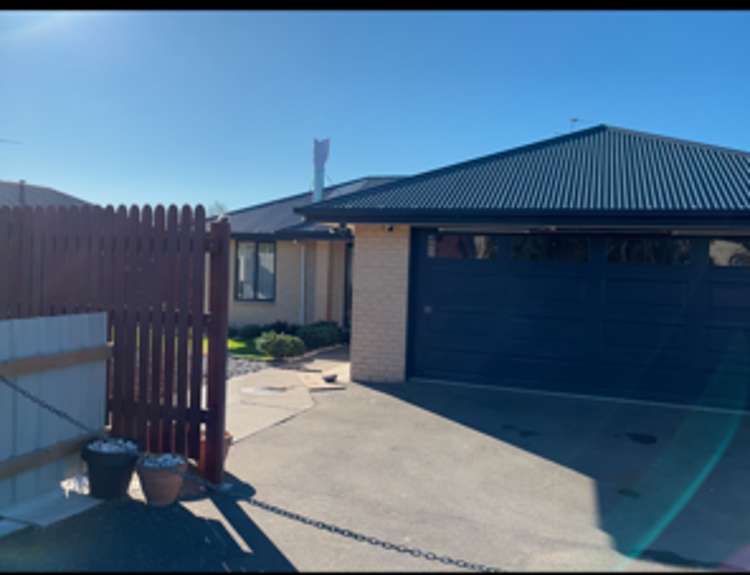 17 Bowen Street_1