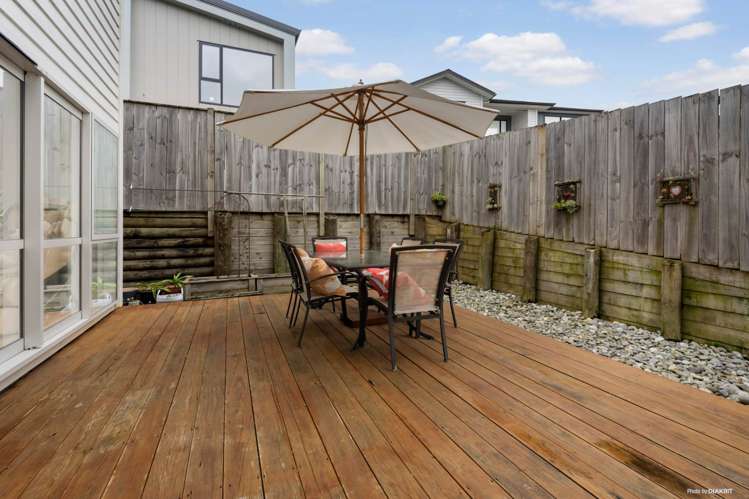 14B Coniston Avenue Te Atatu South_13