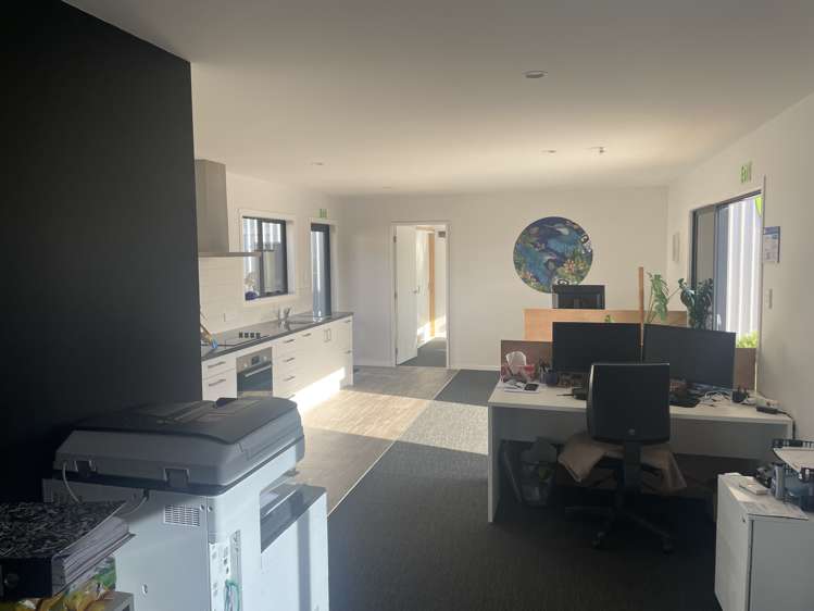 47 Thomas Neal Crescent Trentham_9