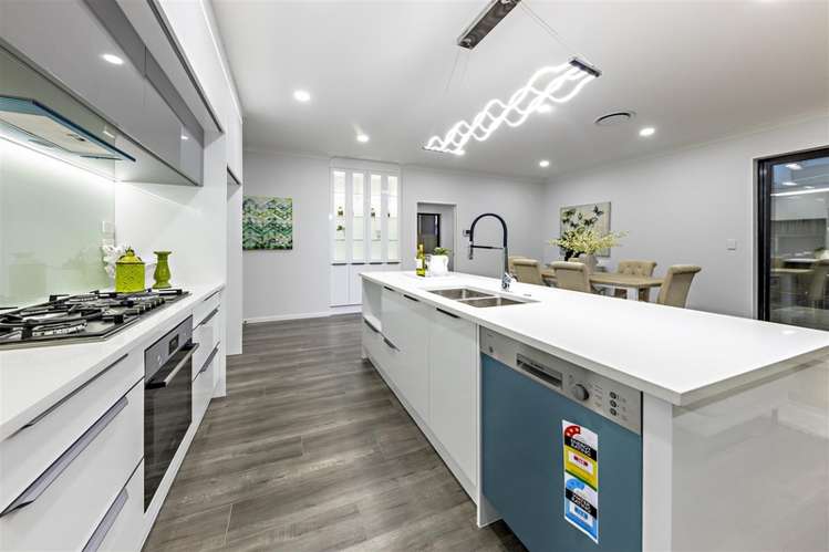 42 Hangahai Road Flat Bush_12