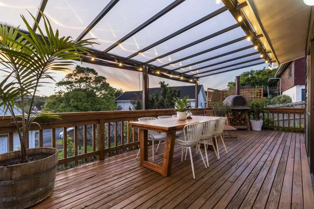 2/88 Athena Drive Totara Vale_1