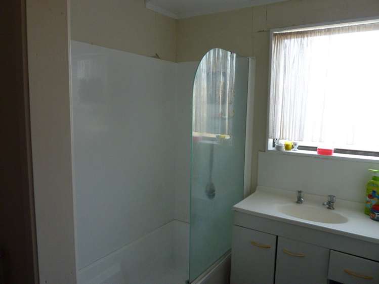 69a Taharangi Street Koutu_12