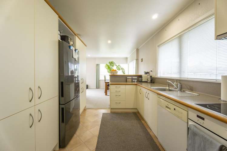 25 Chedworth Avenue Chedworth_1