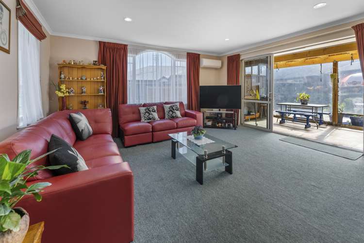 305 The Ridgeway Stoke_8