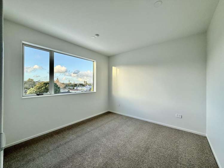 33b Riverhills Avenue Pakuranga Heights_8