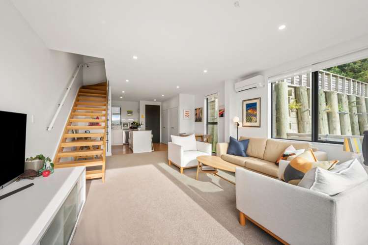 10/52 High Street Island Bay_5